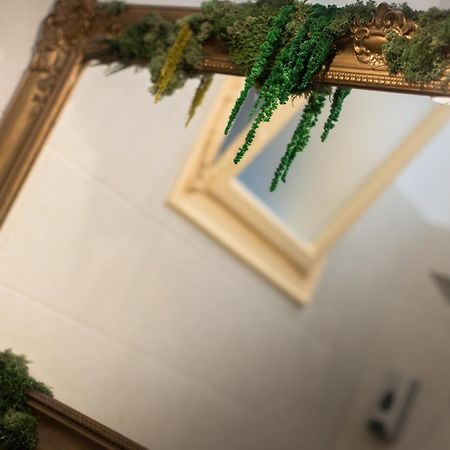 Budapestayz - Lonyay Studios Ngoại thất bức ảnh