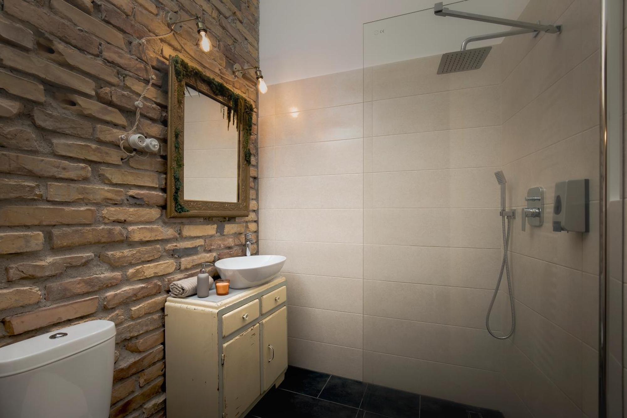 Budapestayz - Lonyay Studios Ngoại thất bức ảnh